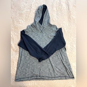 XXL - Light Hoodie - Roundtree & Yorke | A23